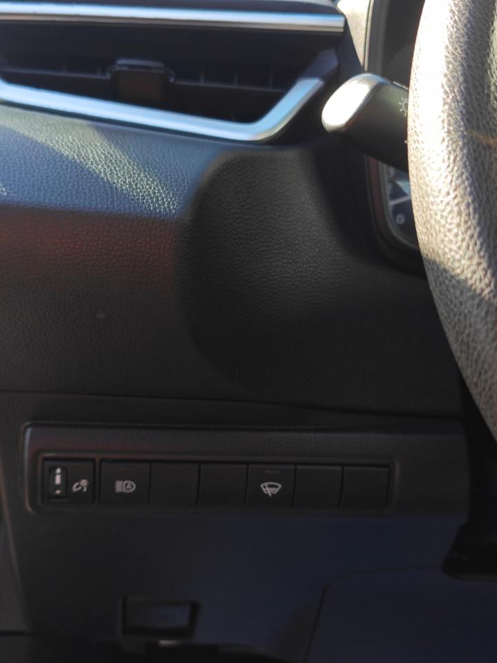 2020 Toyota Corolla LE - Photo #18
