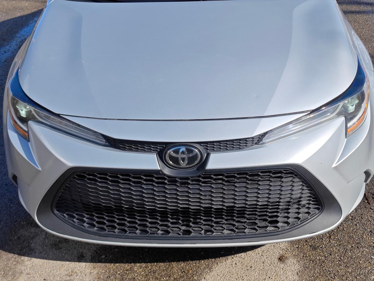 2020 Toyota Corolla LE - Photo #9