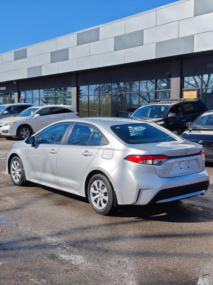 2020 Toyota Corolla LE - Photo #4