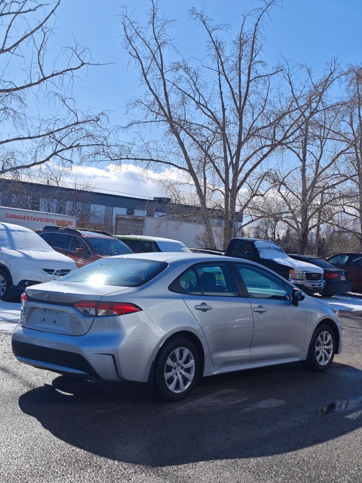 2020 Toyota Corolla LE - Photo #6
