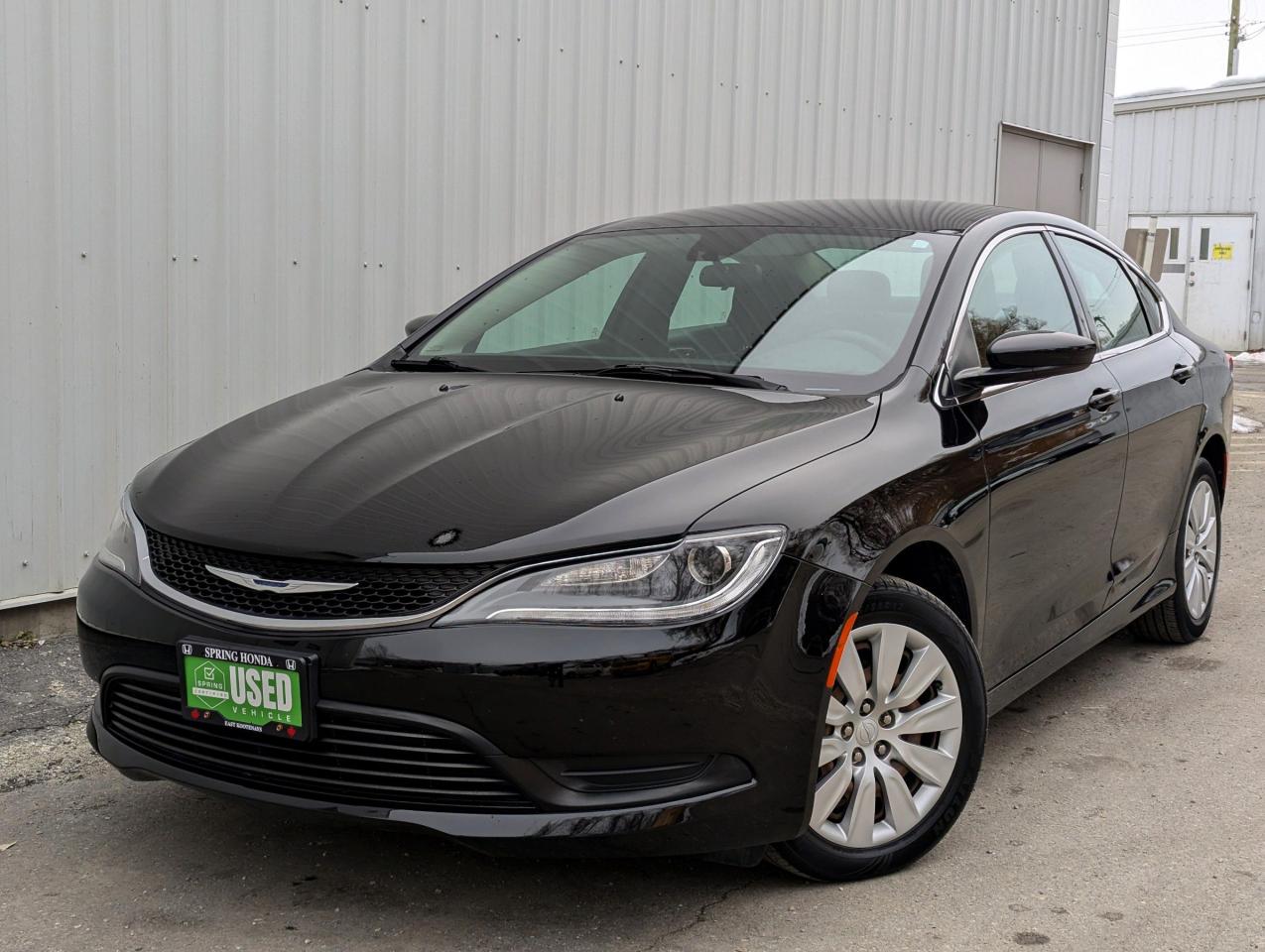 Used 2015 Chrysler 200 LX $153 BI-WEEKLY - NO REPORTED ACCIDENTS, SMOKE-FREE, LOW MILEAGE, LOCAL TRADE for sale in Cranbrook, BC