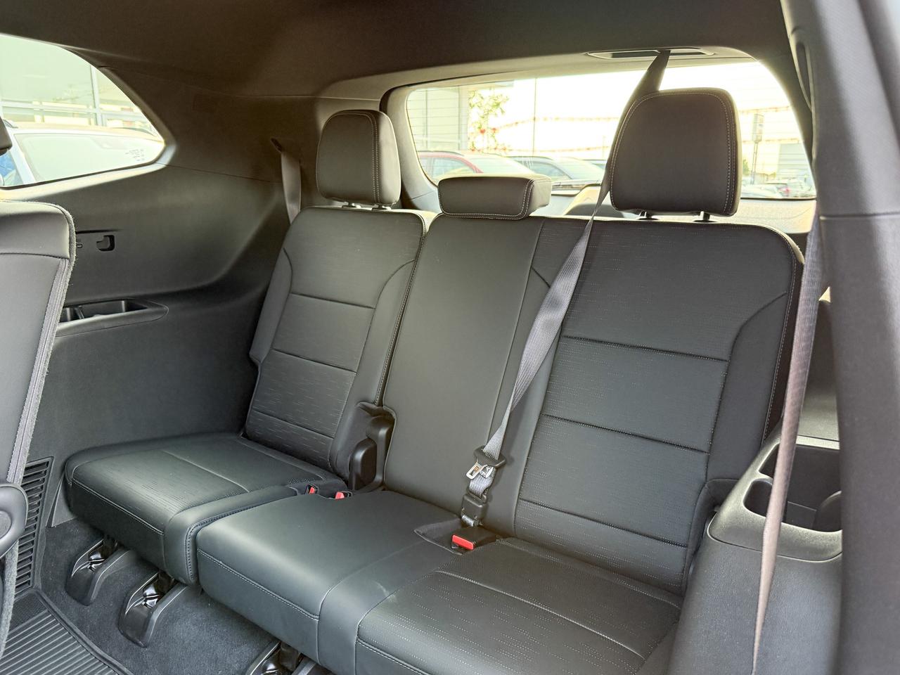 2025 Buick Enclave Sport Touring 2.5L 4 CYL WITH REMOTE START/ENTRY, HEATED SEATS, HEATED STEERING WHEEL, POWER LIFTGATE, BOSE SOUND SYSTEM Photo