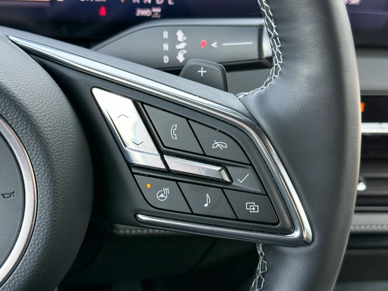 2025 Buick Enclave Sport Touring 2.5L 4 CYL WITH REMOTE START/ENTRY, HEATED SEATS, HEATED STEERING WHEEL, POWER LIFTGATE, BOSE SOUND SYSTEM Photo