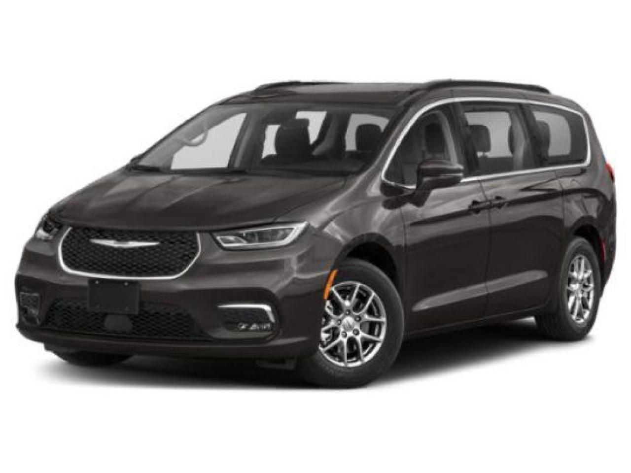 Used 2022 Chrysler Pacifica Touring L for sale in Saskatoon, SK