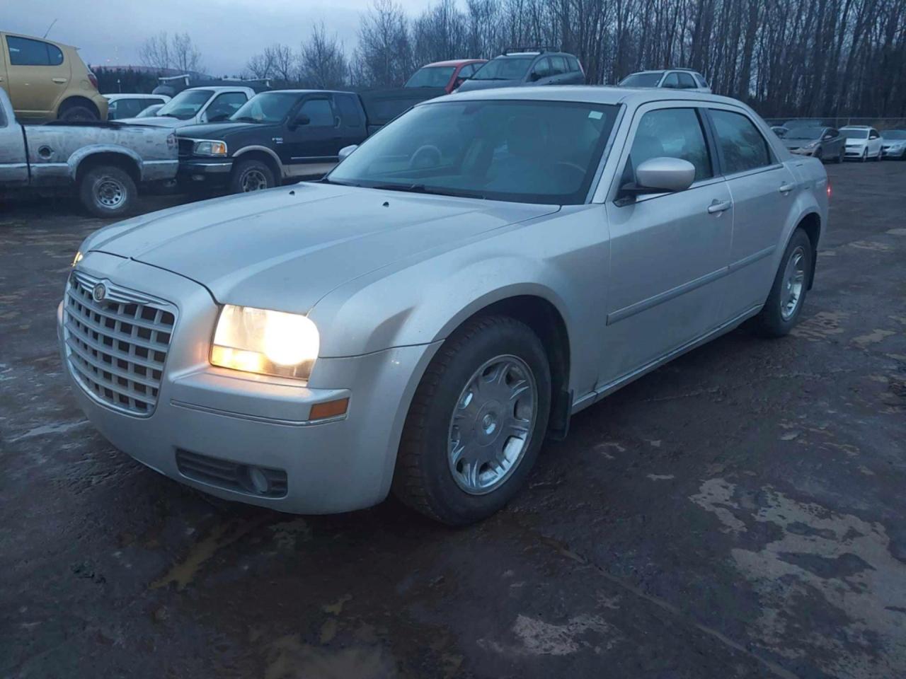 Used 2006 Chrysler 300 Touring for sale in Saint-Augustin-de-Desmaures, QC