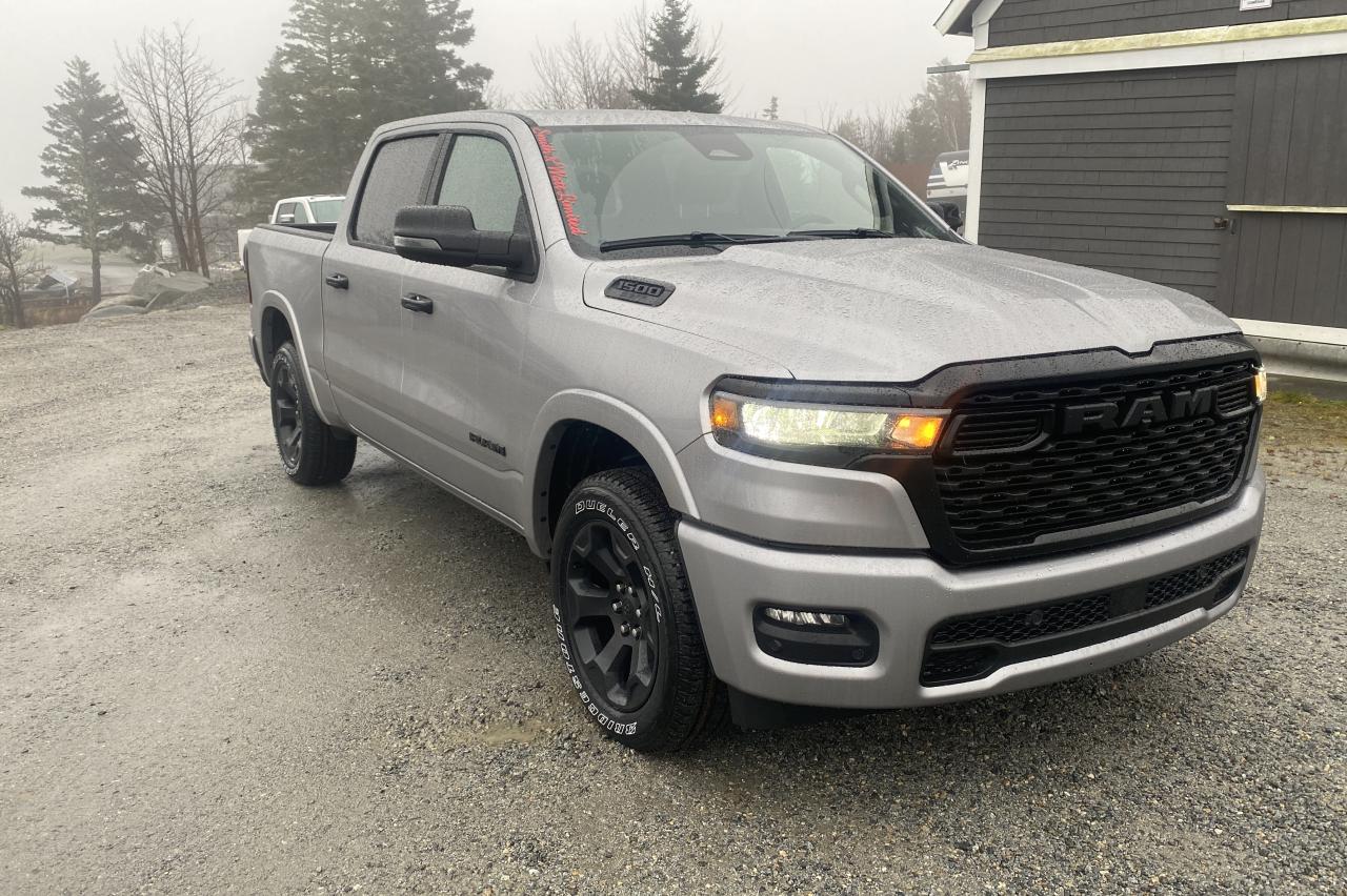 2025 RAM 1500 Big Horn Photo24
