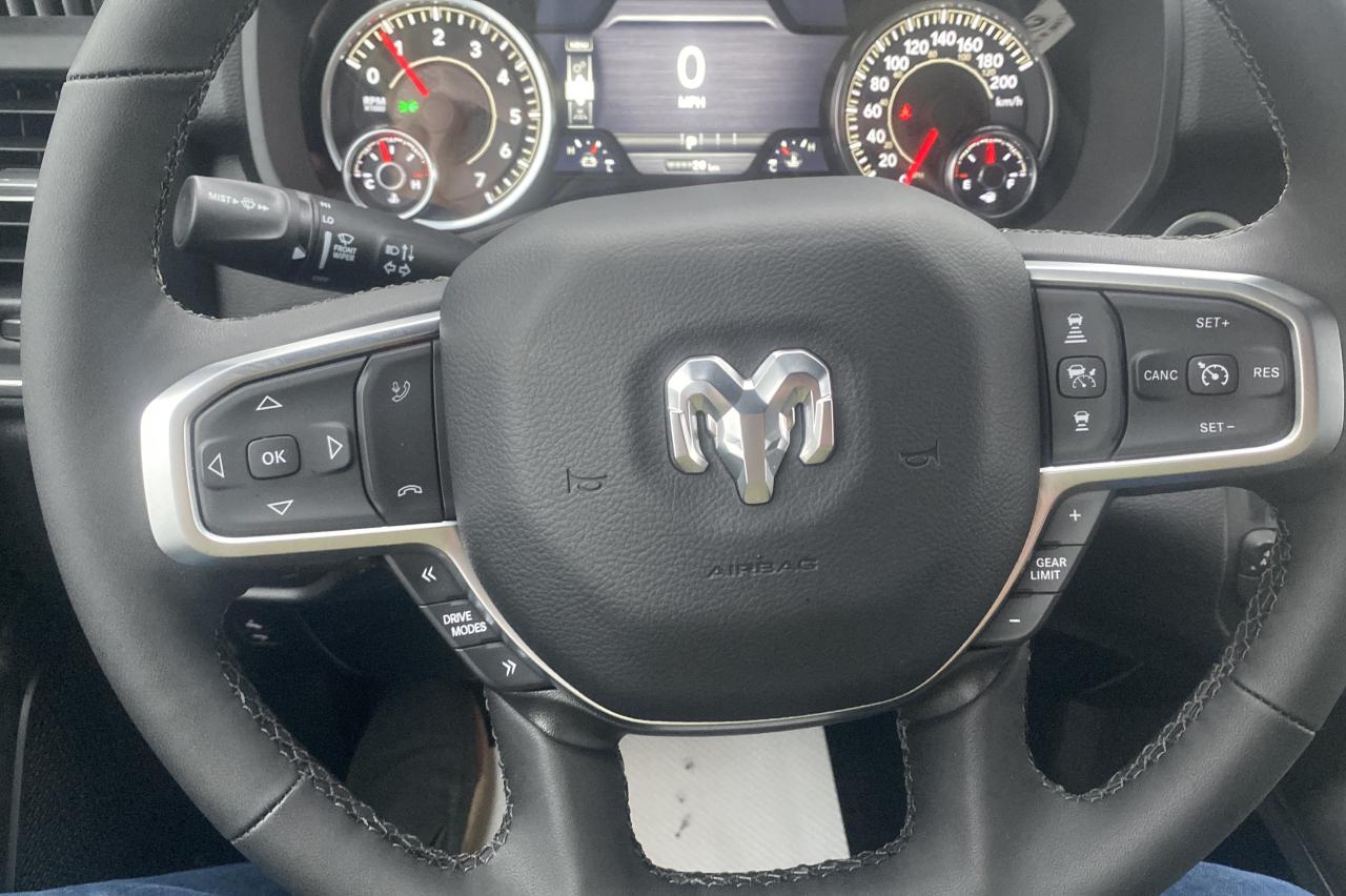 2025 RAM 1500 Big Horn Photo36