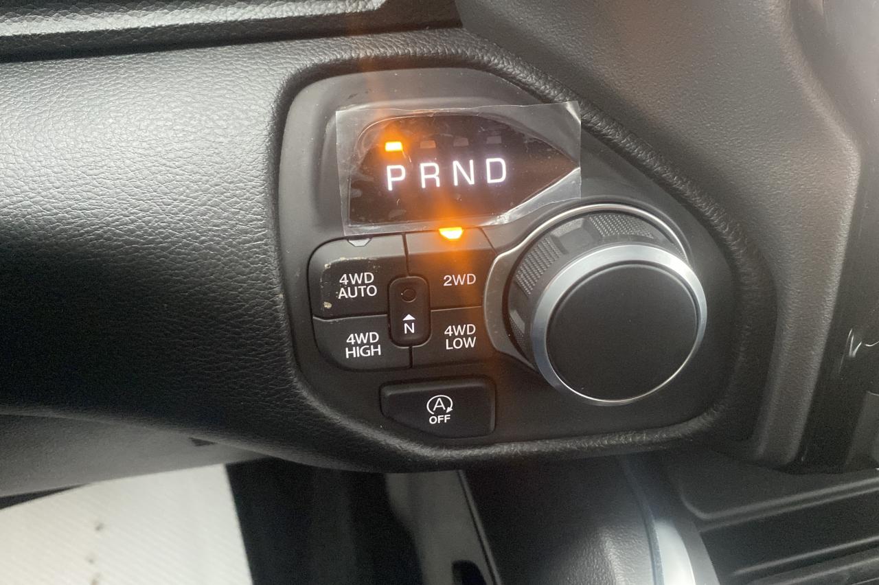 2025 RAM 1500 Big Horn Photo37