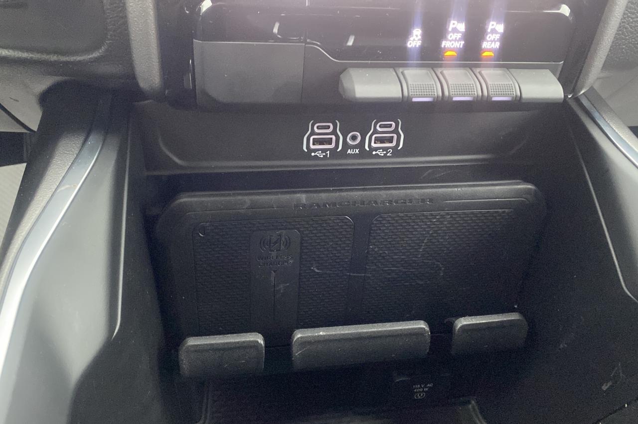 2025 RAM 1500 Big Horn Photo39