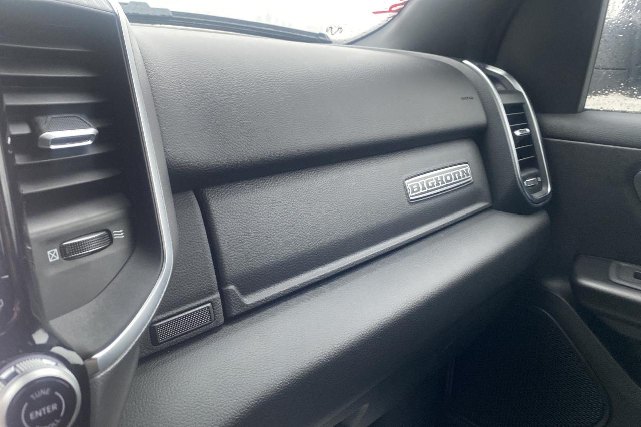 2025 RAM 1500 Big Horn Photo40