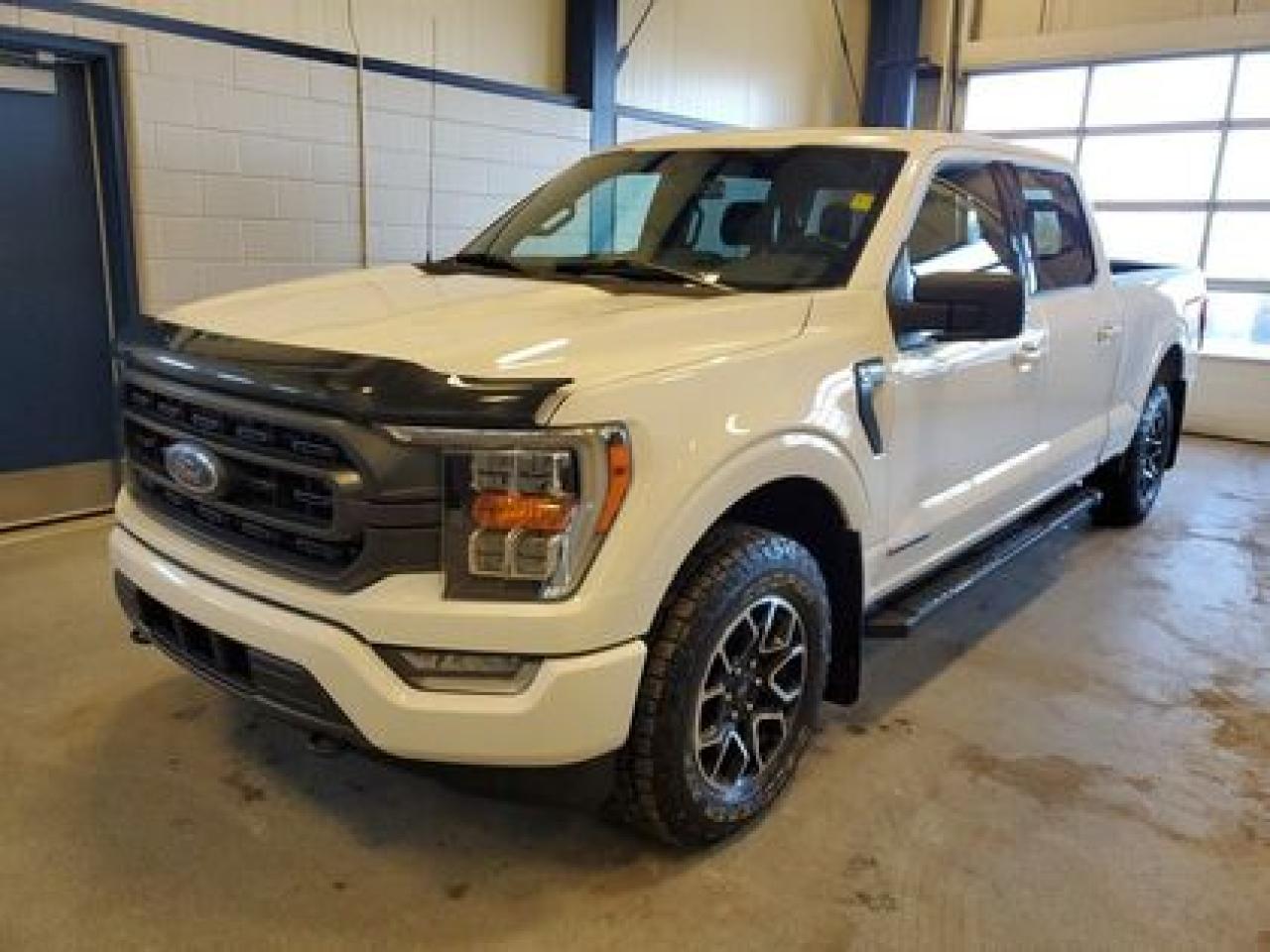 Used 2021 Ford F-150 XLT W/ CLOTH SEATS for sale in Moose Jaw, SK