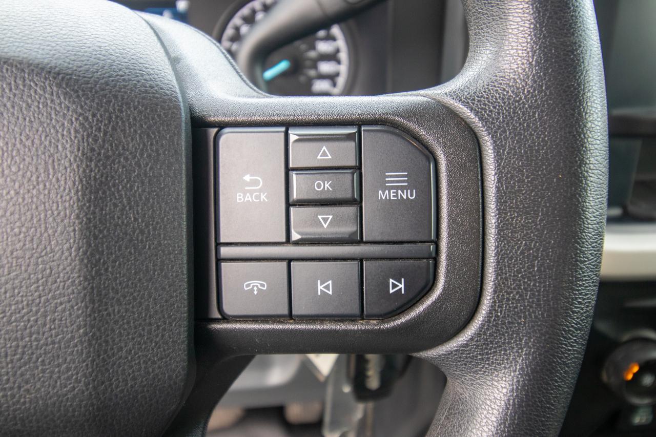2023 Ford F-350 Super Duty SRW XLT 4WD CREW CAB 8' BOX Photo5