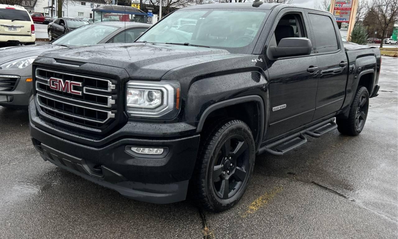 Used 2018 GMC Sierra 1500 4WD CREW CAB 143.5