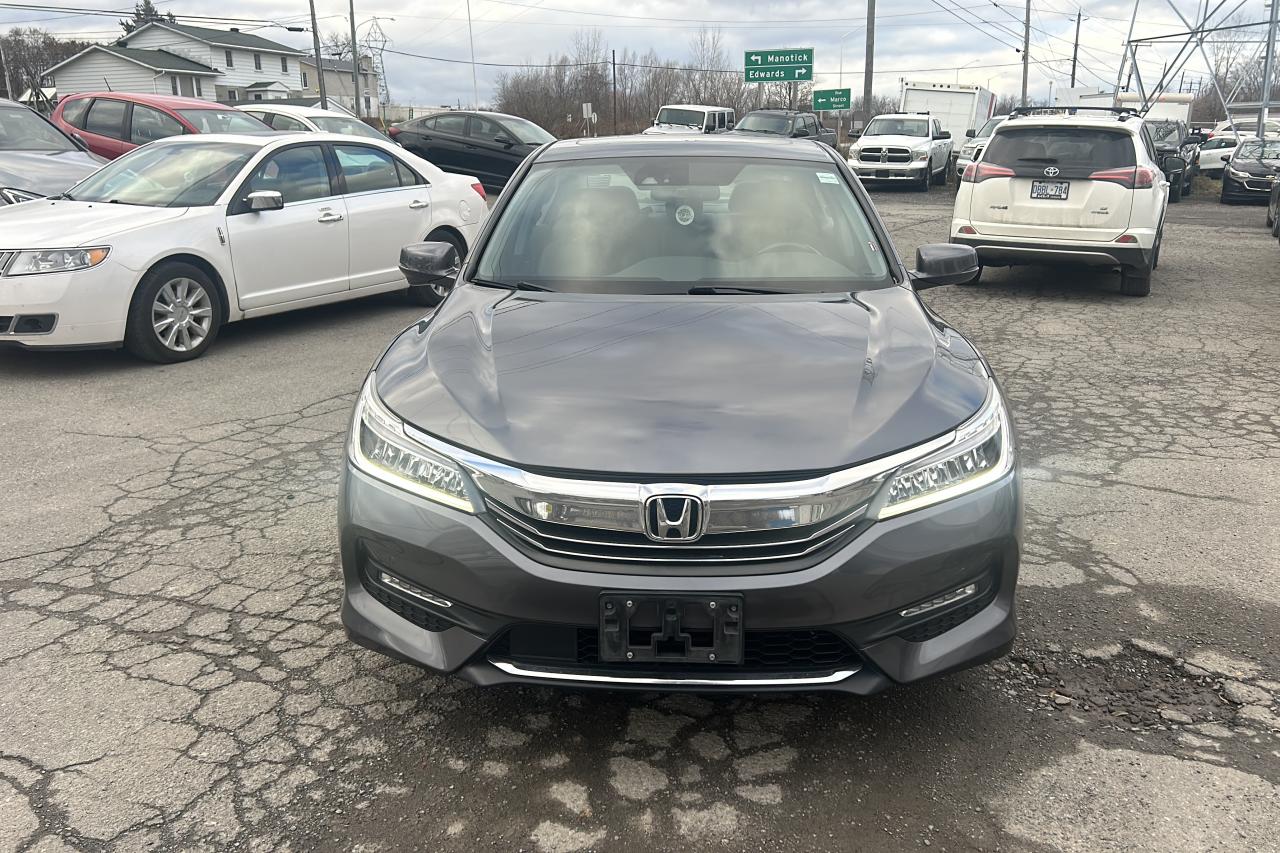 Used 2017 Honda Accord Touring for sale in Ottawa, ON