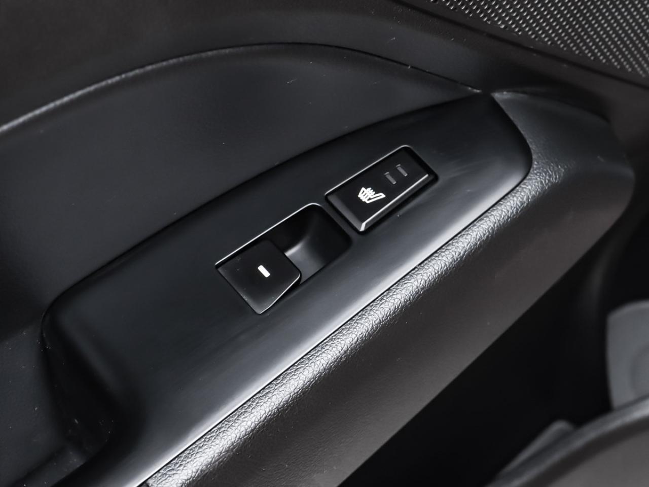 2017 Hyundai Elantra Limited - Photo #25