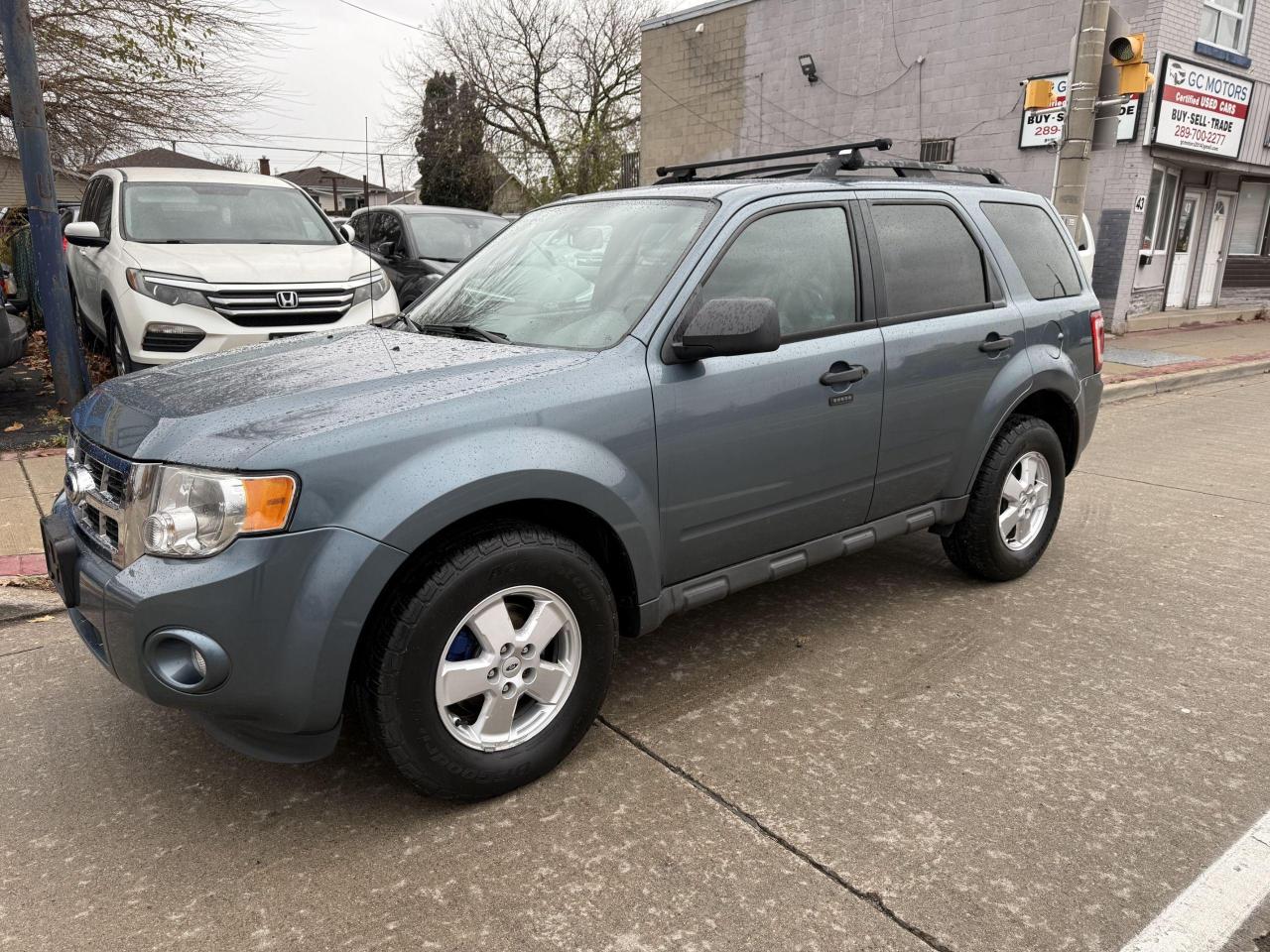 2012 Ford Escape FWD 4dr XLT - Photo #4