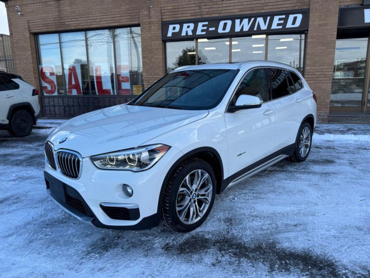 Used 2016 BMW X1 XDRIVE28I/REAR CAMERA/PANO SUNROOF/LEATHER for sale in North York, ON