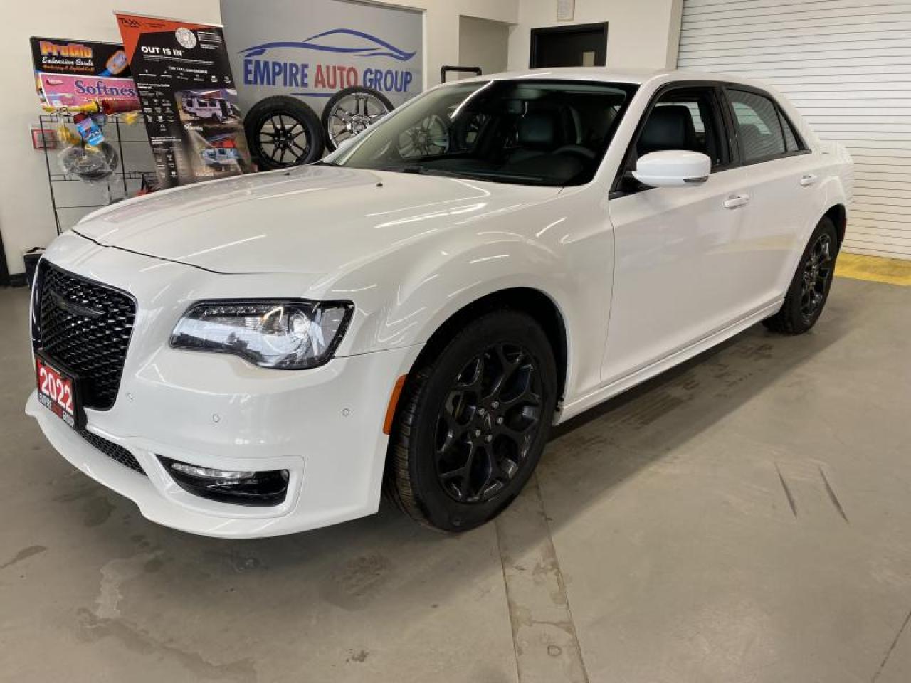 Used 2022 Chrysler 300 TOURING L AWD/LEATHER/FULL POWER GROUP/ for sale in London, ON