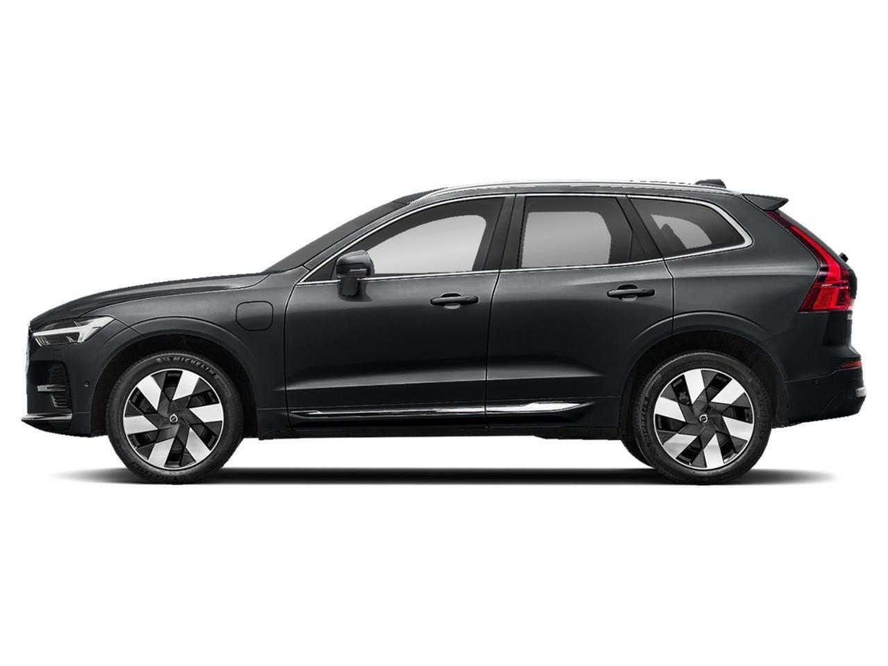 Used 2023 Volvo XC60 Recharge T8 eAWD PHEV Ultimate Dark Theme for sale in Surrey, BC