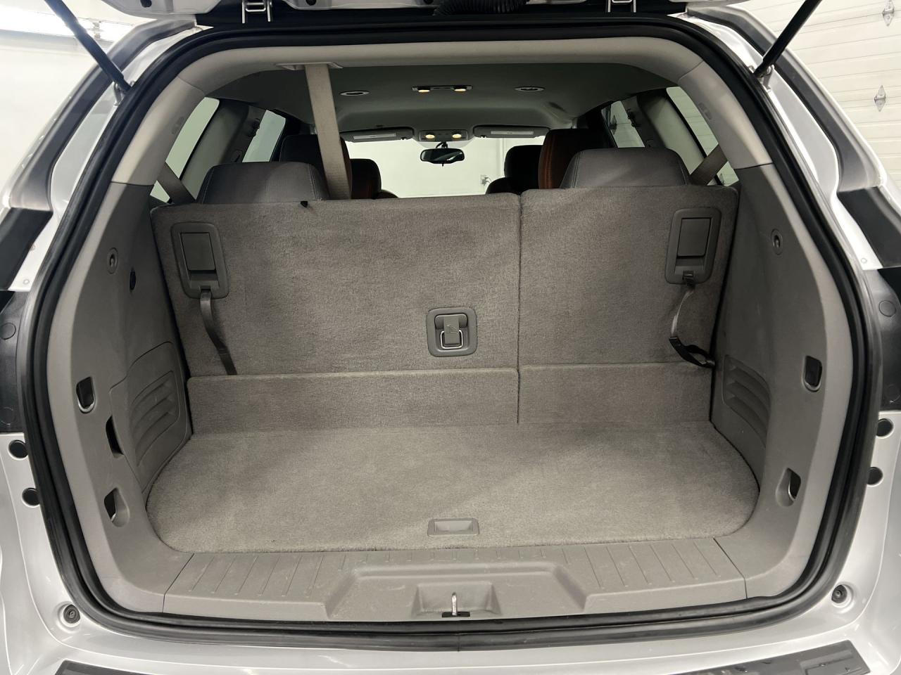 2017 Chevrolet Traverse 8-PASS | LOW KMS!! | REAR CAM | 17IN ALLOYS | A/C Photo