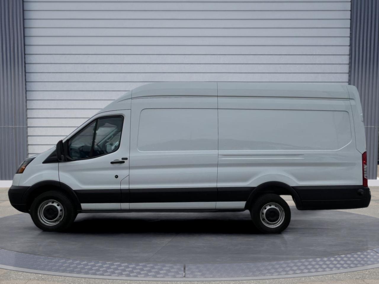 2019 Ford Transit Base Photo