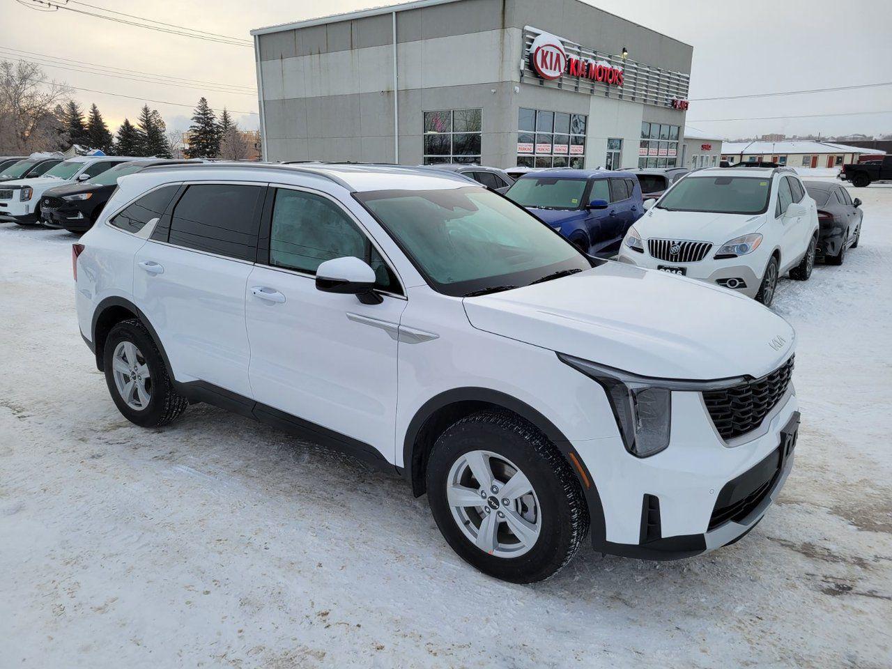 Used 2024 Kia Sorento LX for sale in Brandon, MB