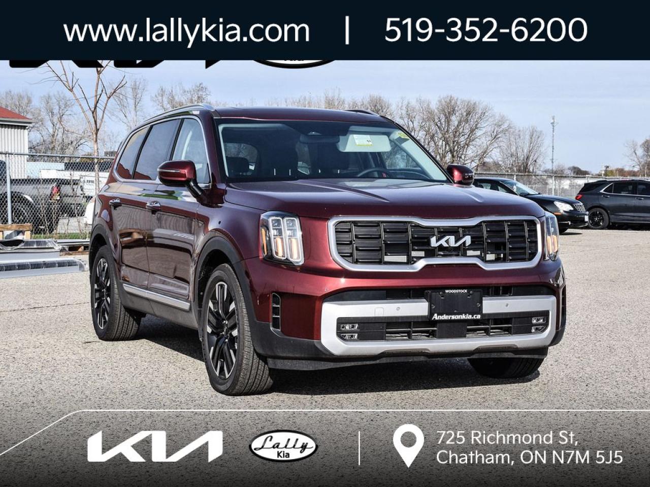 New 2024 Kia Telluride SX AWD/ HARMAN KARDON PREMIUM AUDIO SYSTEM/ SMART CRUISE CONTROL/12.3-INCH DIGITAL DISPLAY/ APPLE CARPLAY AND ANDROID AUTO/ BLUETOOTH HANDS-FREE/ WIRELESS CHARGING PAD/DUAL SUNROOF/ HEATED AND VENTILATED for sale in Chatham, ON