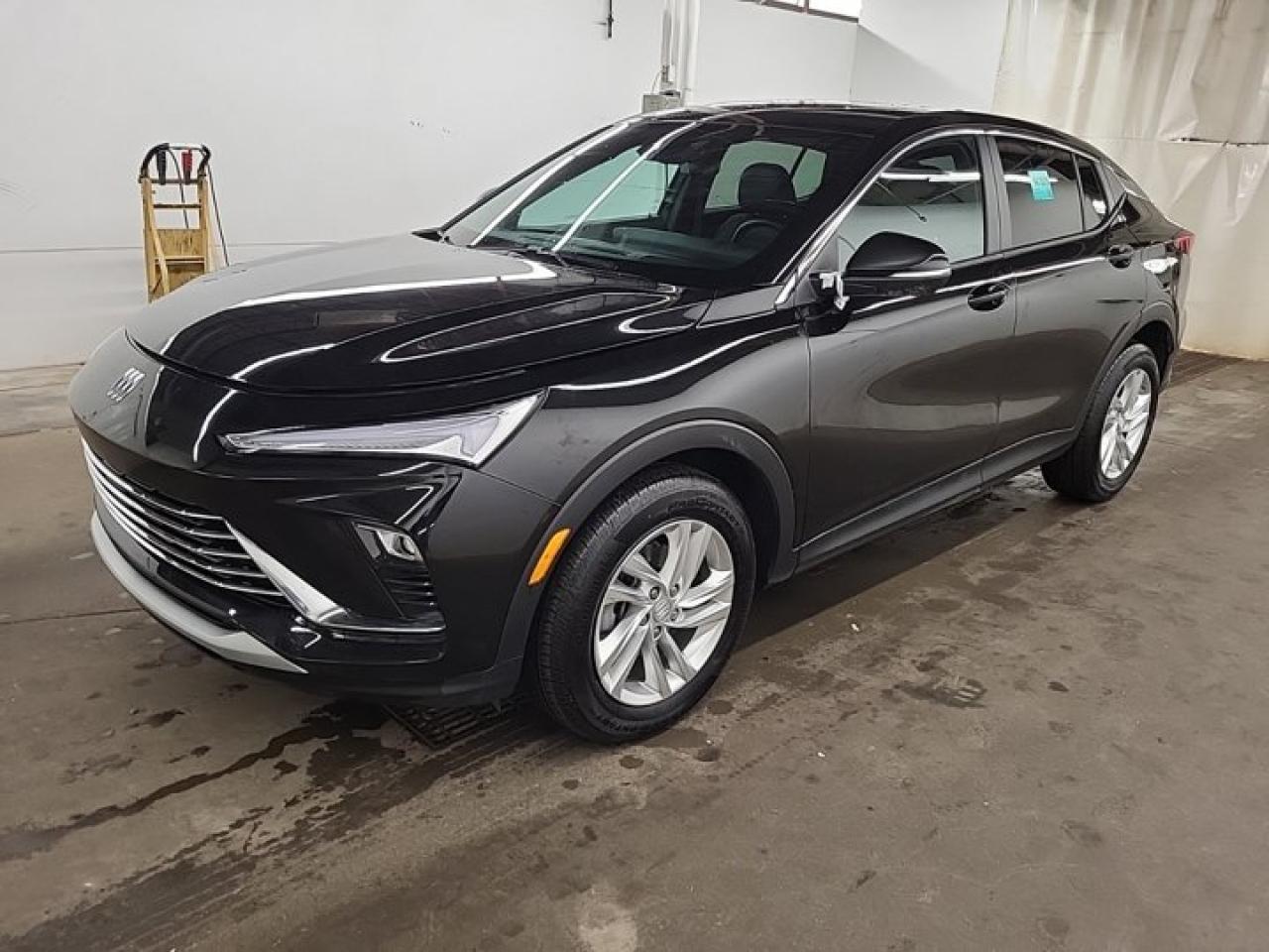 Used 2024 Buick Envista Preferred | Heated Steering + Seats | Power Seat | CarPlay + Android | Rear Camera and more! for sale in Guelph, ON