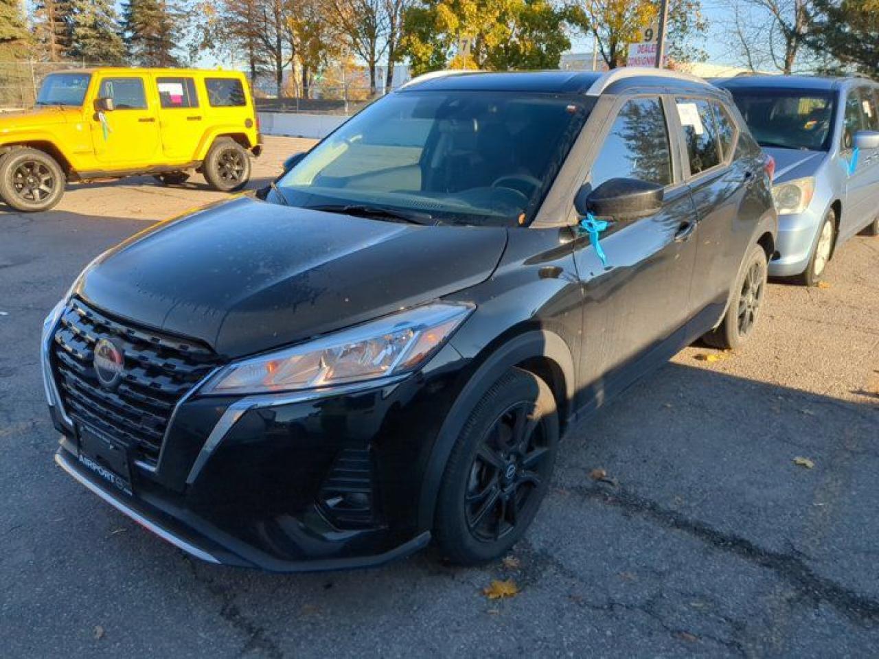 Used 2023 Nissan Kicks SV Heated Steering + Seats, CarPlay + Android, Rear Camera, Alloy Wheels and more! for sale in Guelph, ON