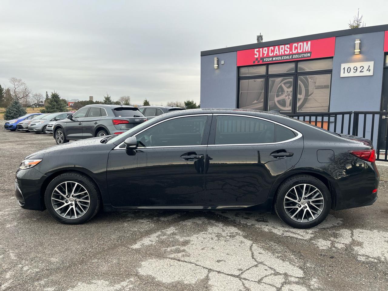 2016 Lexus ES 350 Backup Camera | Heated Seats | Sunroof - Photo #2