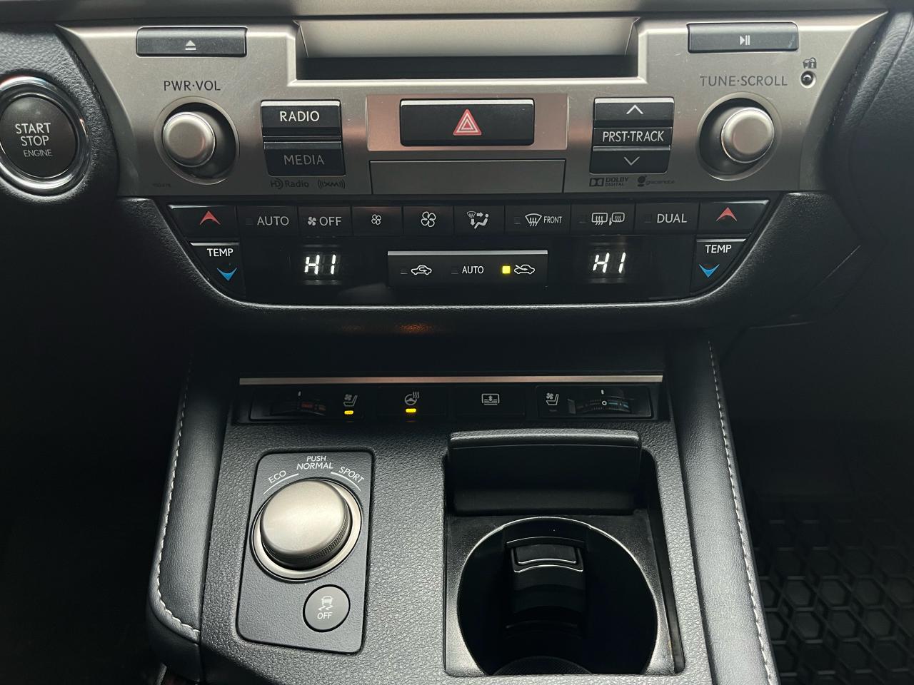 2016 Lexus ES 350 Backup Camera | Heated Seats | Sunroof - Photo #14