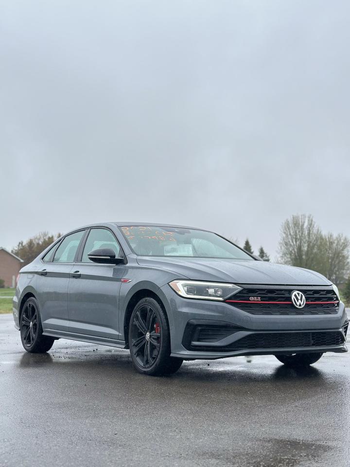 2021 Volkswagen Jetta GLI - Photo #2