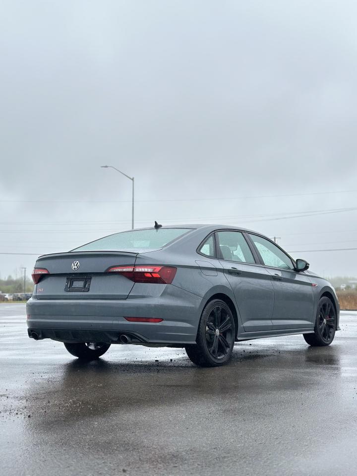 2021 Volkswagen Jetta GLI - Photo #5