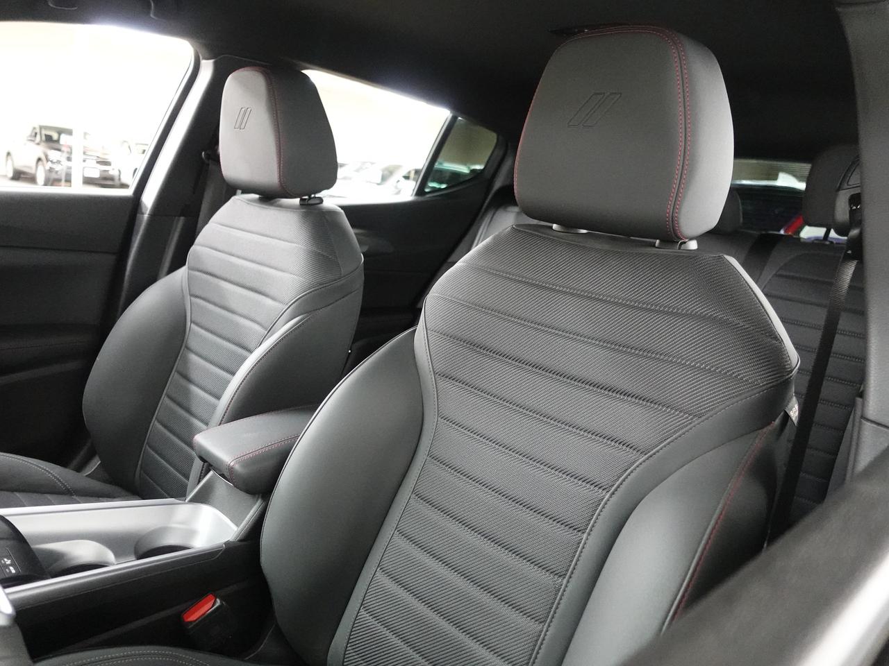 2023 Dodge Hornet GT | AWD | Digital Dash | BSM | LaneDep | CarPlay Photo