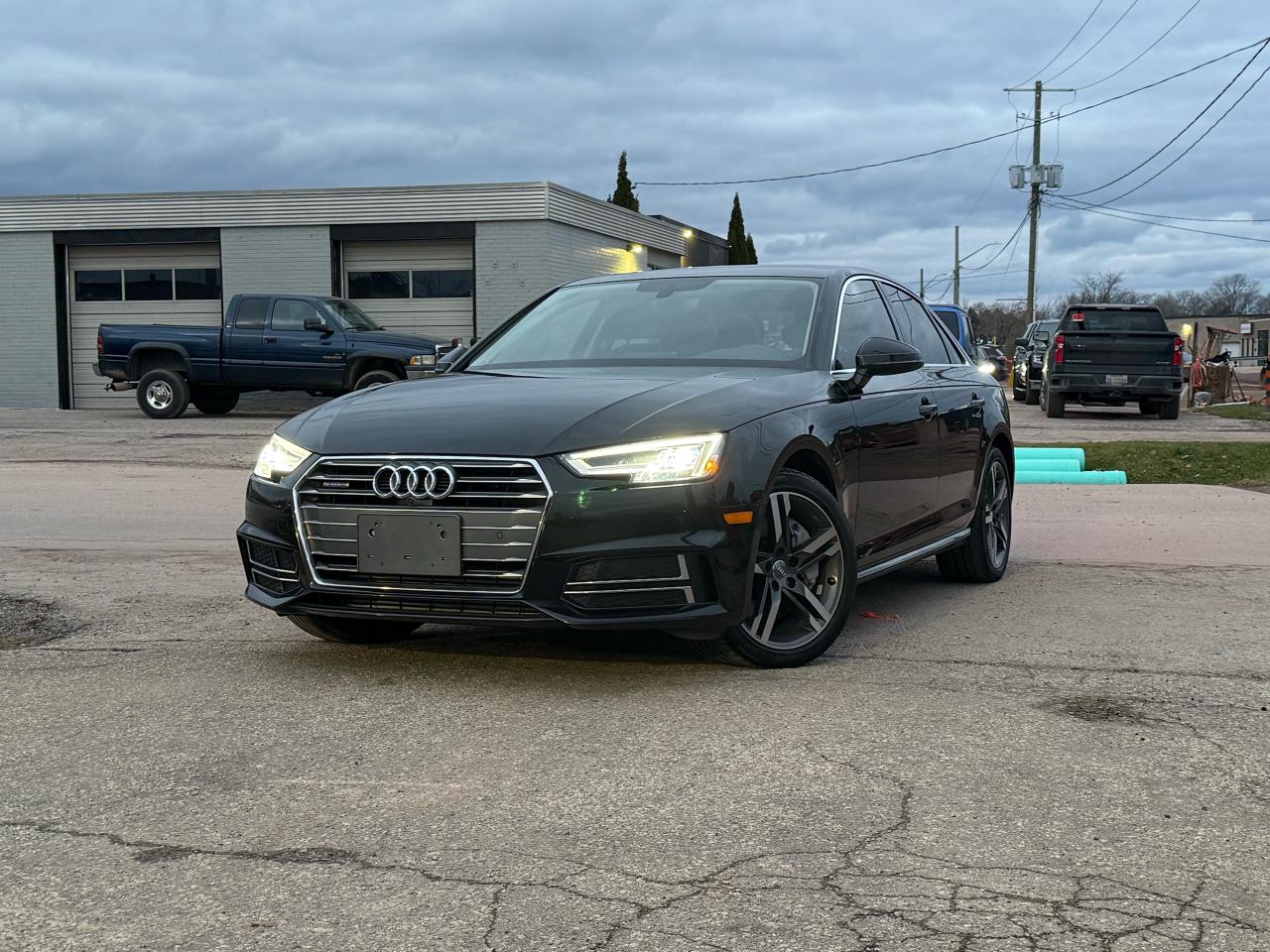 Used 2018 Audi A4 Technik SUNROOF|B&O|NAVI|BSPOT for sale in Oakville, ON