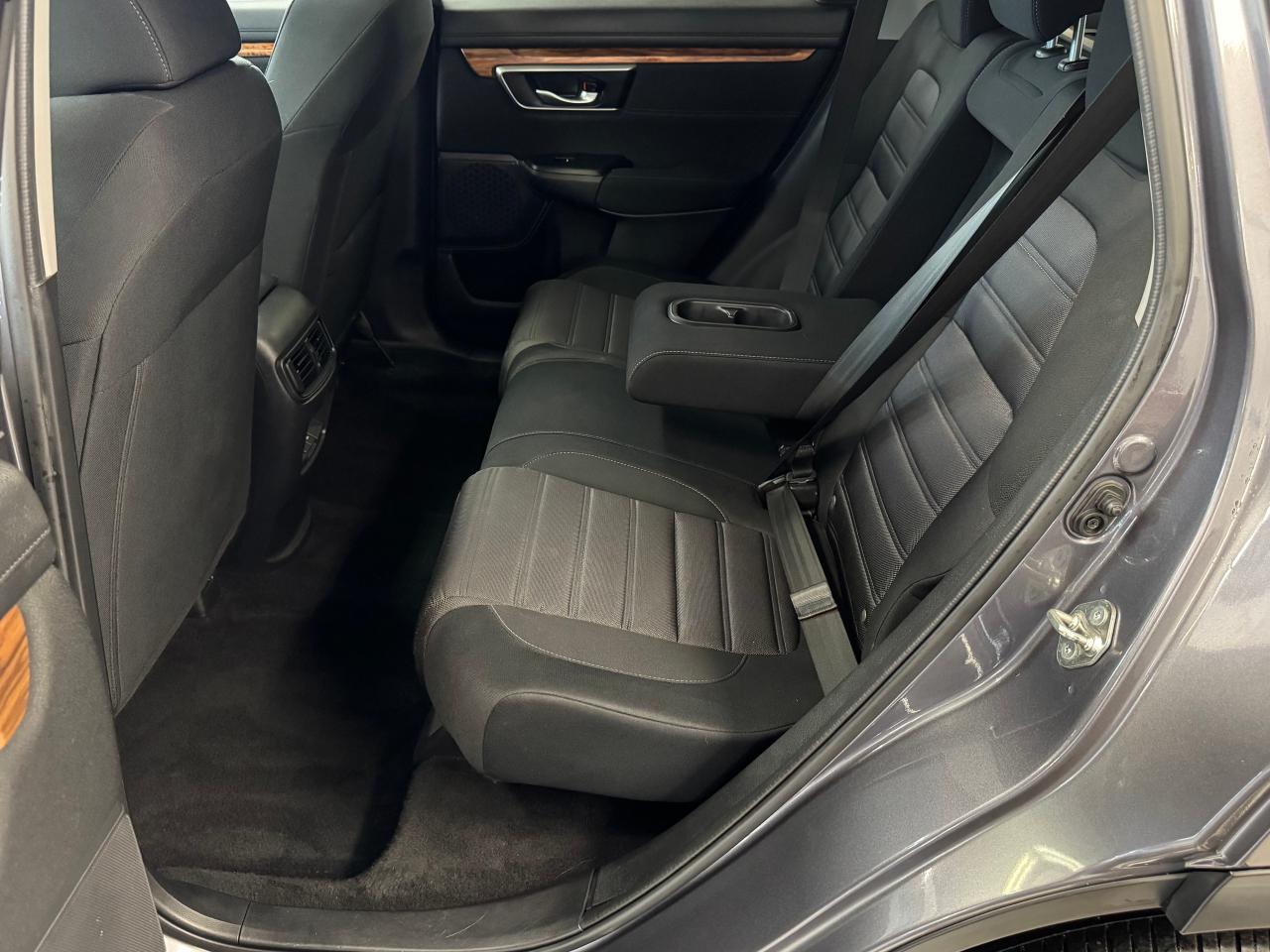 2019 Honda CR-V EX AWD+Roof+Remote Start+CarPlay+CLEAN CARFAX Photo24