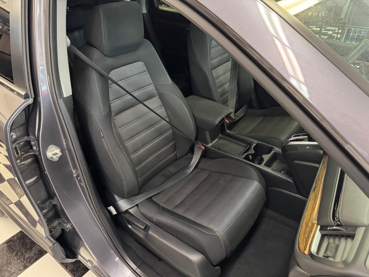 2019 Honda CR-V EX AWD+Roof+Remote Start+CarPlay+CLEAN CARFAX Photo23