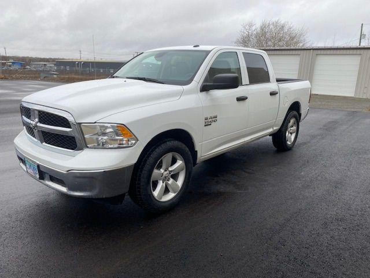 Used 2022 RAM 1500 Classic SLT 4x4 Crew Cab 5'7