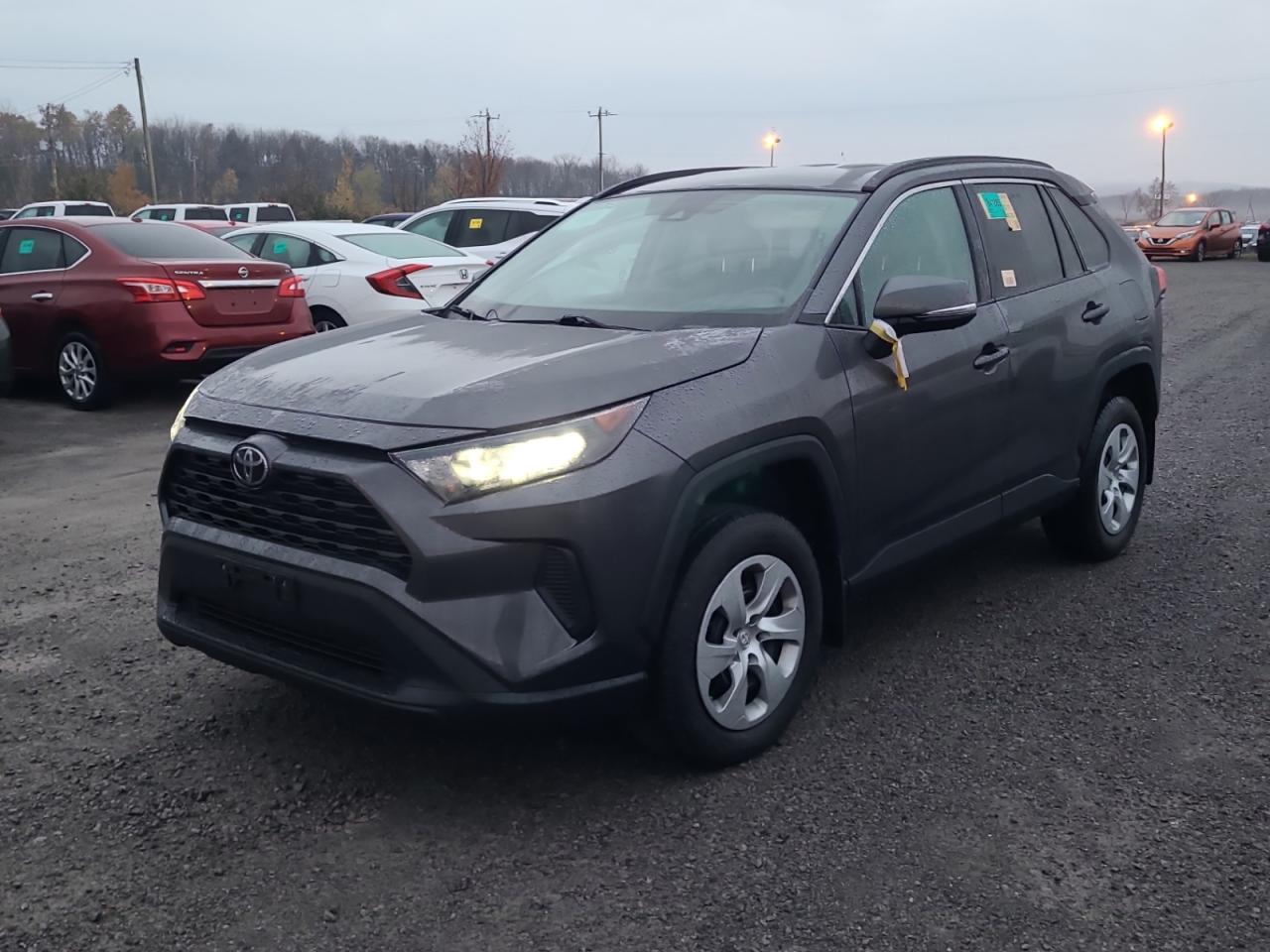 Used 2019 Toyota RAV4 LE / Blind Spot / Reverse Camera / Heated Seats for sale in Mississauga, ON