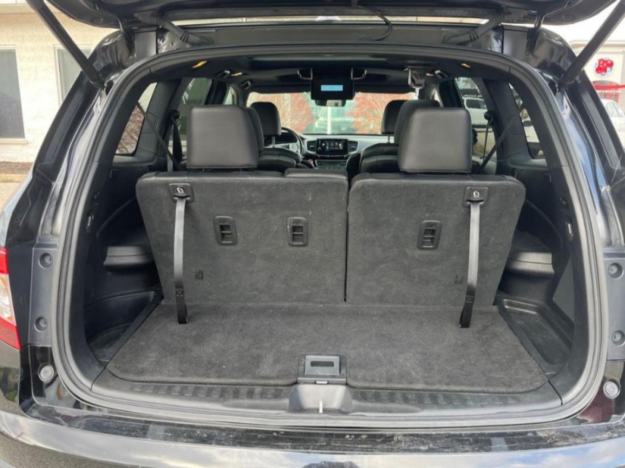 2019 Honda Pilot Elite - Black Edition - Photo #12