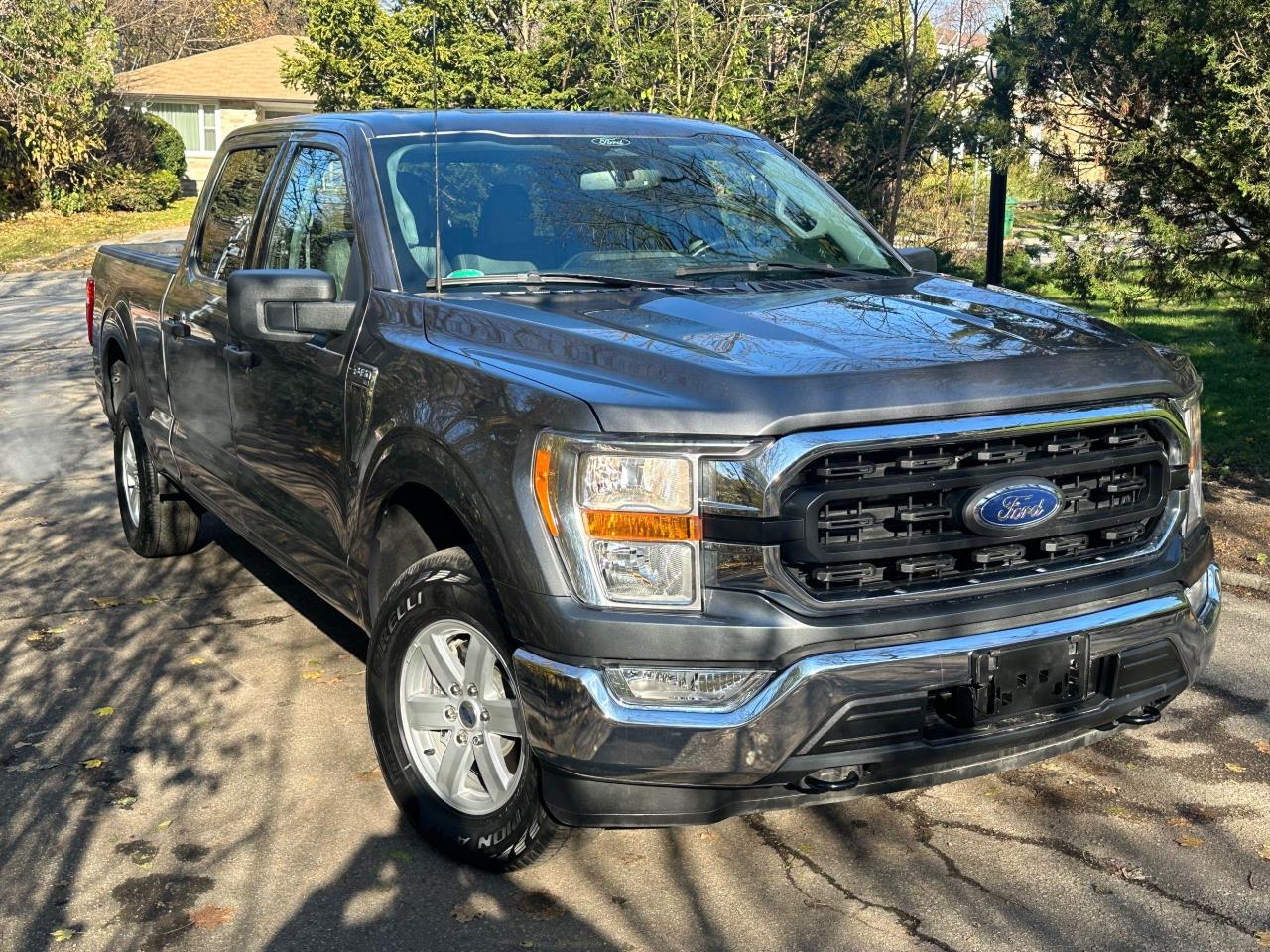 2022 Ford F-150  - Photo #4