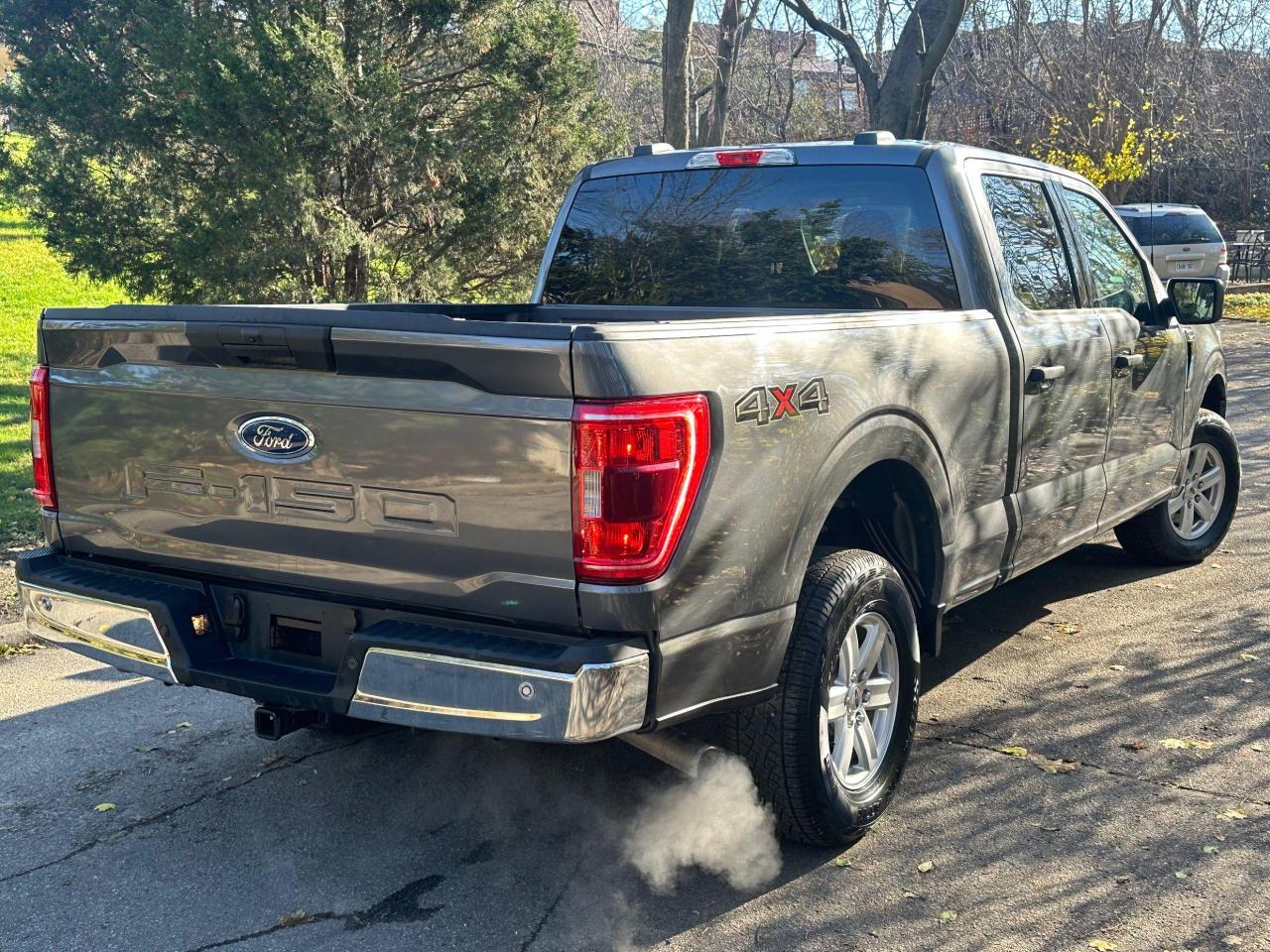 2022 Ford F-150  - Photo #8