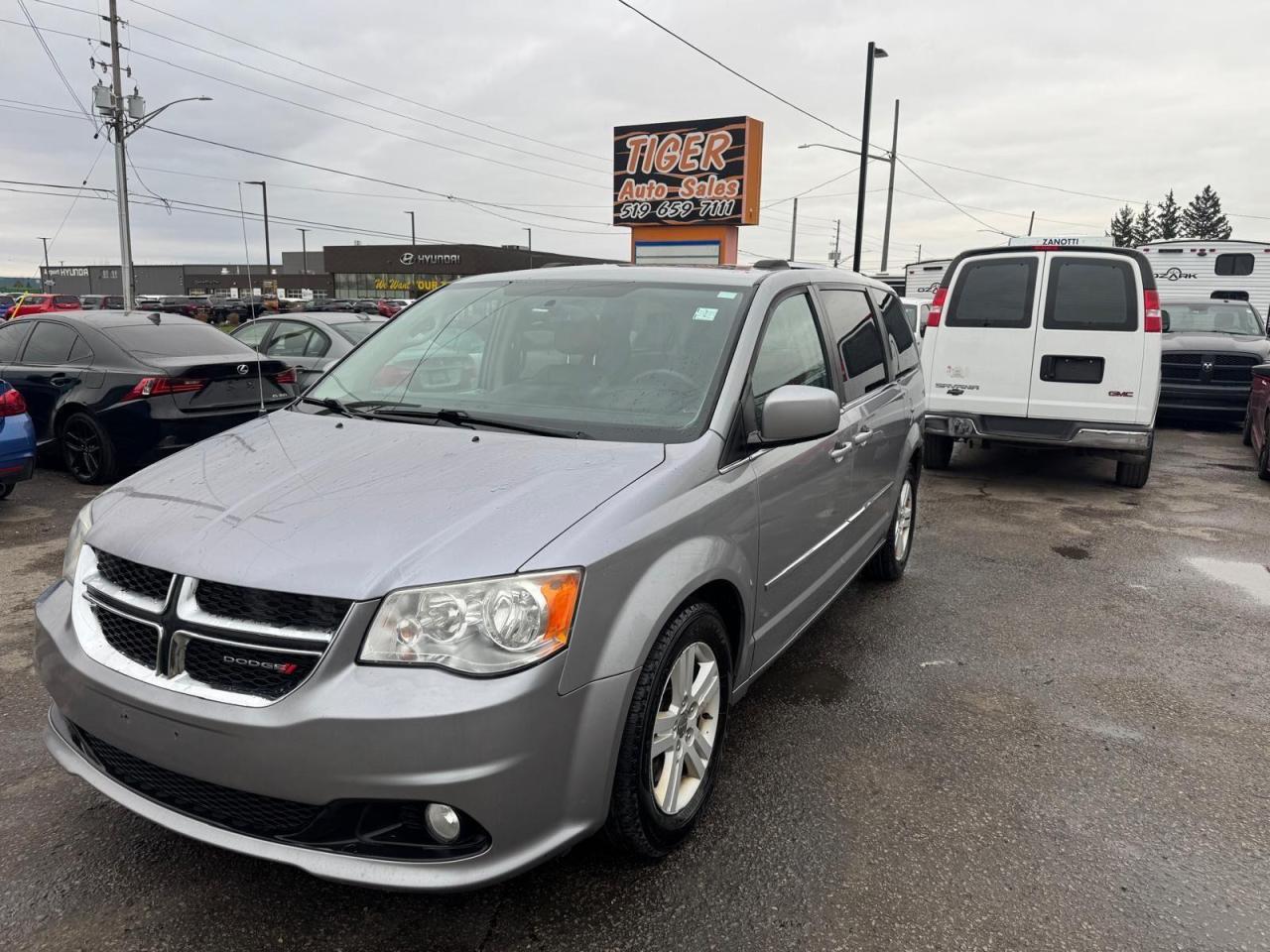 2013 Dodge Grand Caravan CREW, LOADED, LEATHER, SCREEN, 7 PASS, CERT