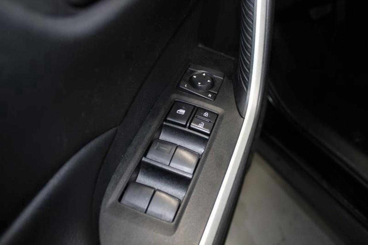2023 Toyota RAV4 LE AWD, HEATED SEATS, BACK UP CAM, ANDROID AUTO Photo