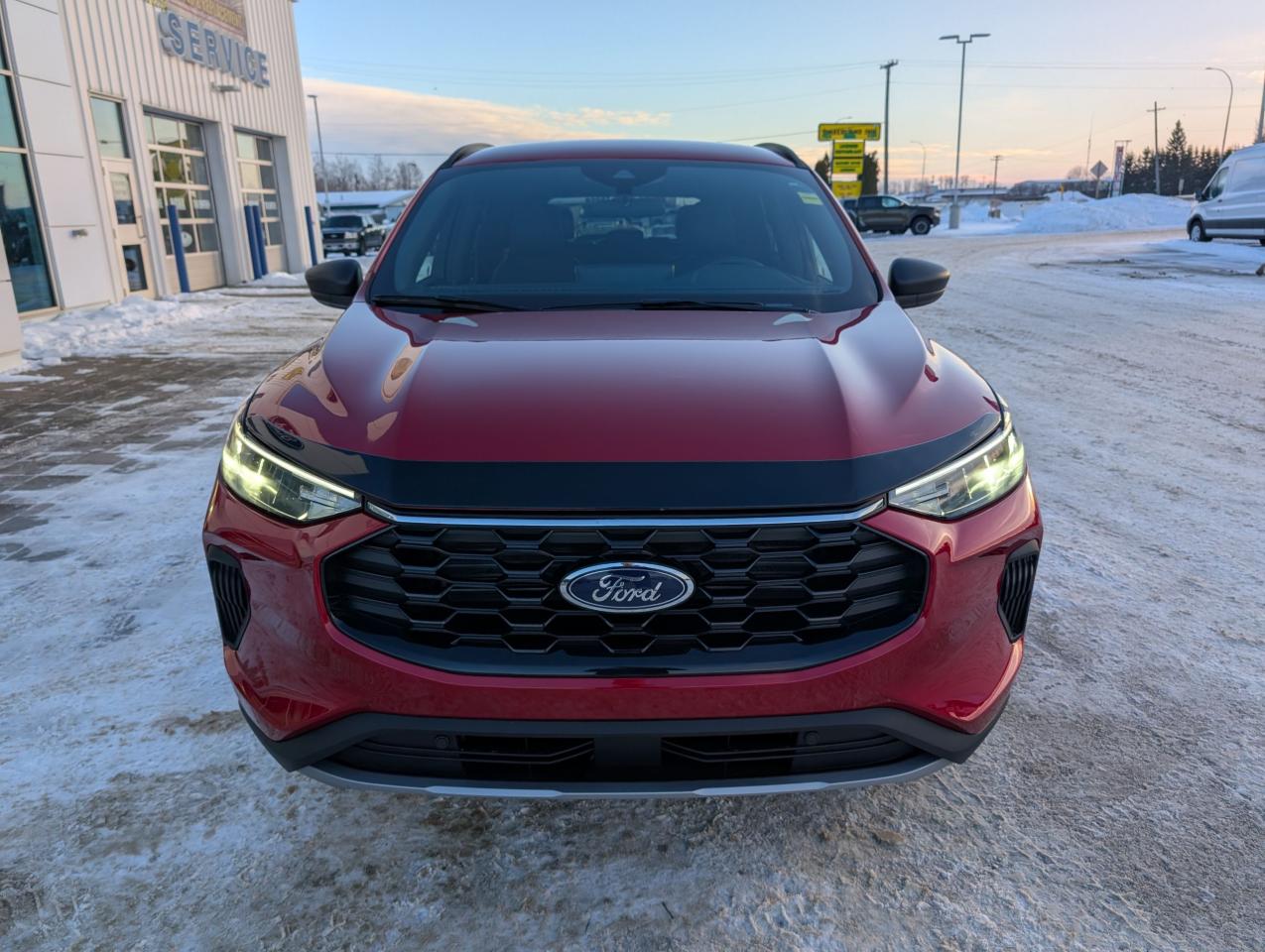 2025 Ford Escape ST-Line Photo2