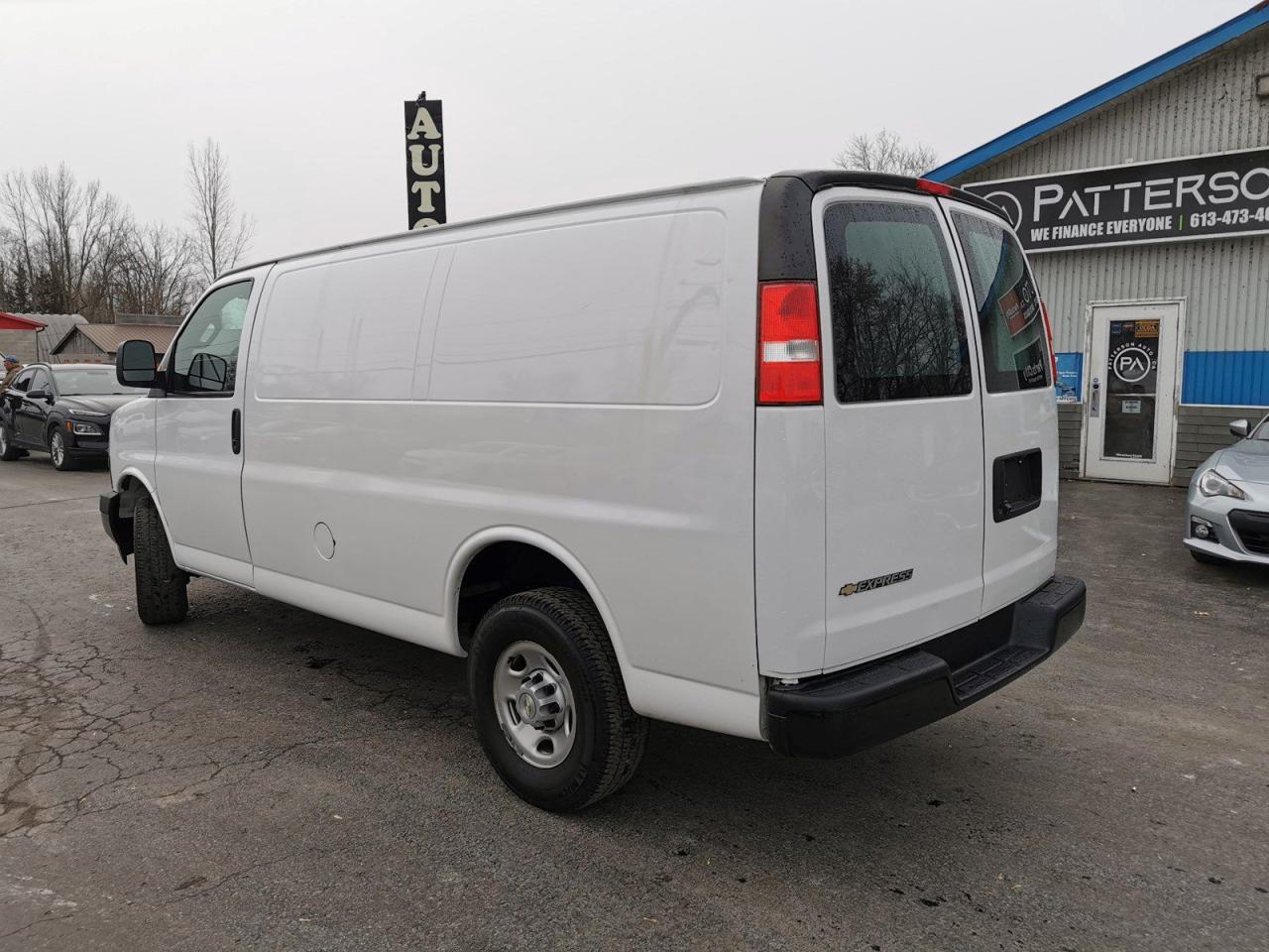 2020 Chevrolet Express 2500 - Photo #3