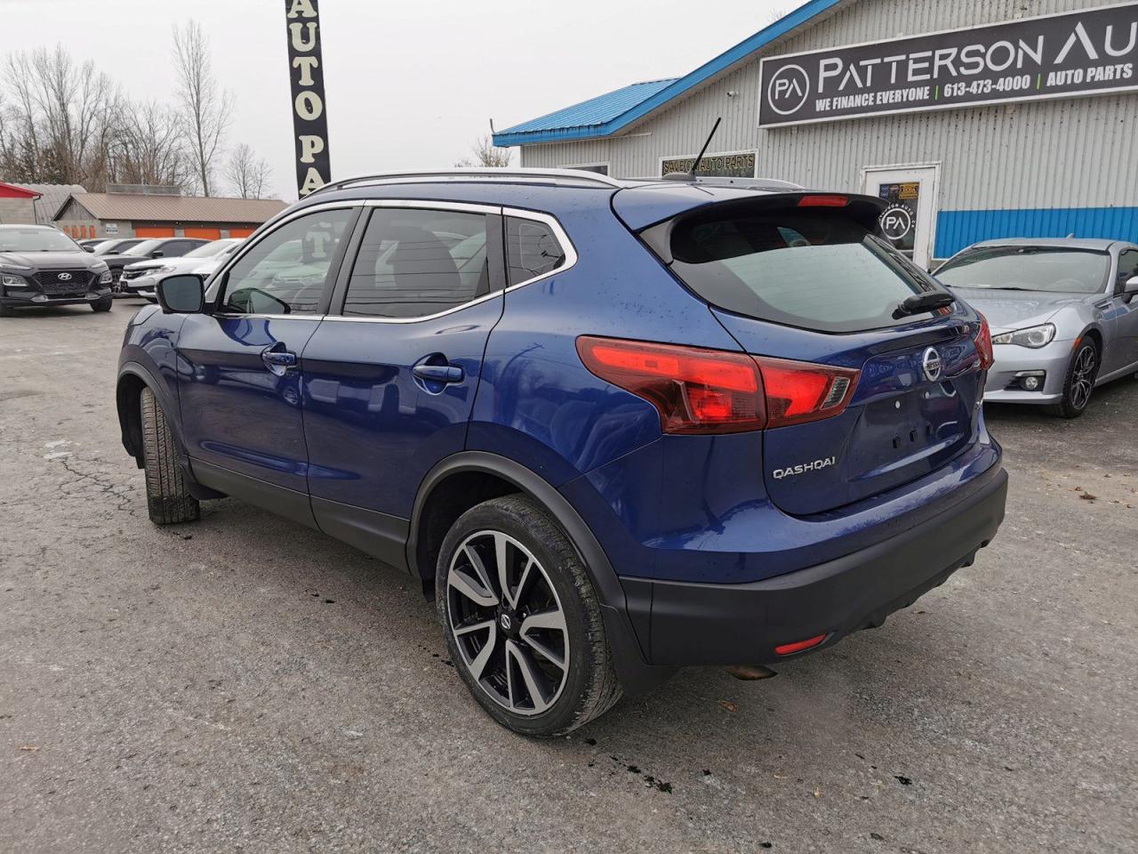 2017 Nissan Rogue Sport SL AWD - Photo #3