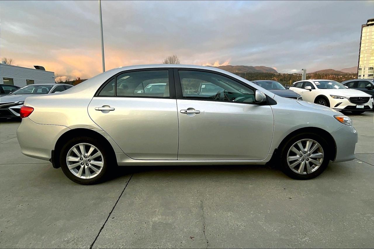 Used 2010 Toyota Corolla 4-door Sedan LE 4A for sale in Port Moody, BC