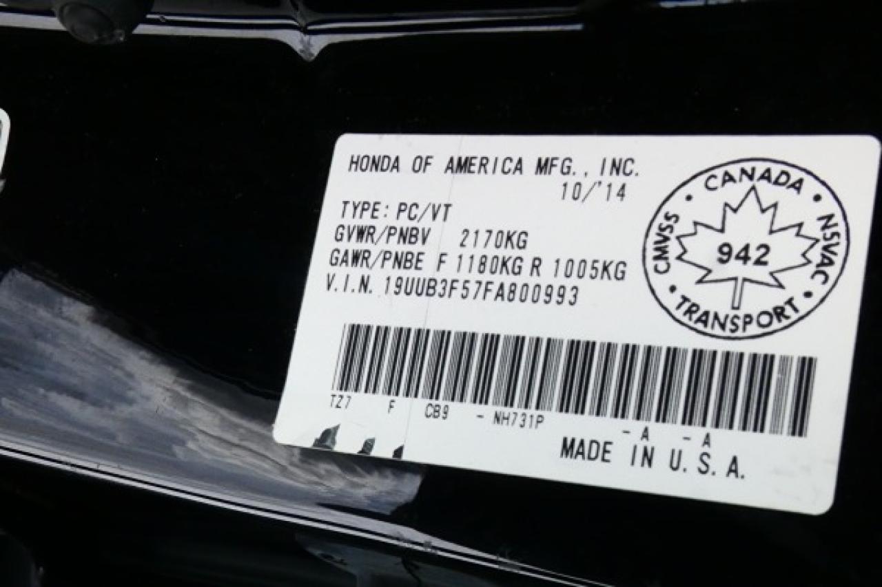 2015 Acura TLX SH-AWD V6 Tech 4dr Sdn w/Htd L, S/R, NAV, BUC - Photo #21