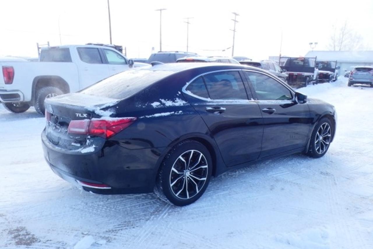 2015 Acura TLX SH-AWD V6 Tech 4dr Sdn w/Htd L, S/R, NAV, BUC - Photo #6